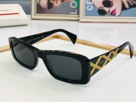 Picture of Ferragamo Sunglasses _SKUfw49449741fw